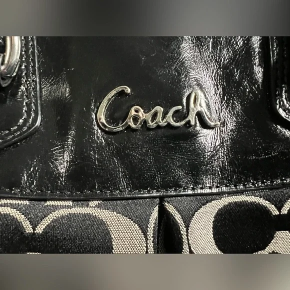 Coach 2011 Ashley Signature Shoulder Bag - Picture 6 of 14